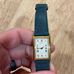 Vintage Monet Watch Women Gold Tone green Leather square curved case rare